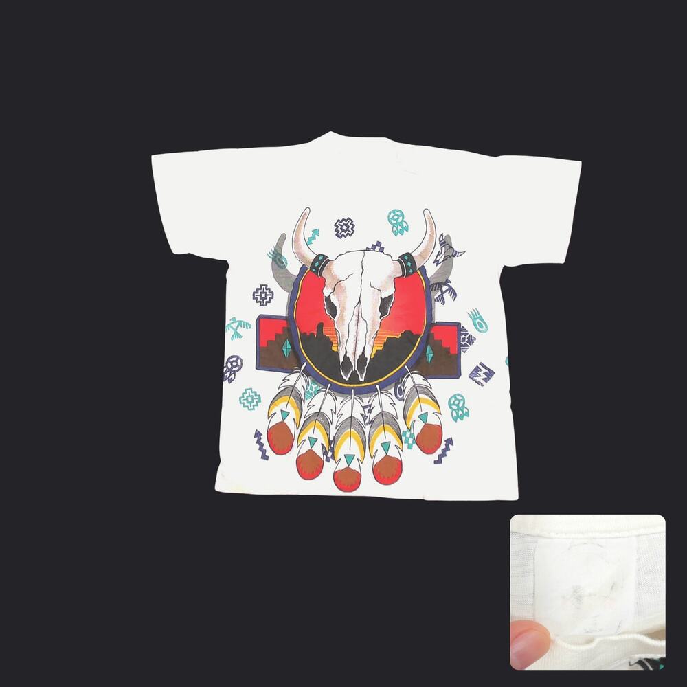 Vintage 90s Single Stitch Sitting Bull Skull Graphic Tee White Mens M